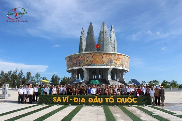 TOUR DU LICH TRA CO MONG CAI DAO CAI CHIEN VAN DON DAO QUAN LAN HA LONG 6 NGAY 5 DEM