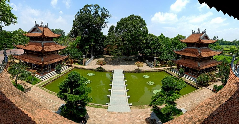 du lich chua nom chu dong tu chua chuong den mau 1 ngay 