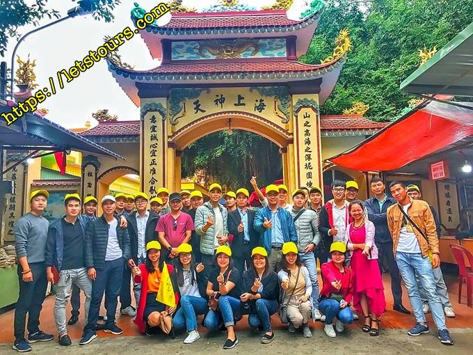 DU LICH BACH DANG GIANG CHUA CAO LINH DEN BA DE 1 NGAY