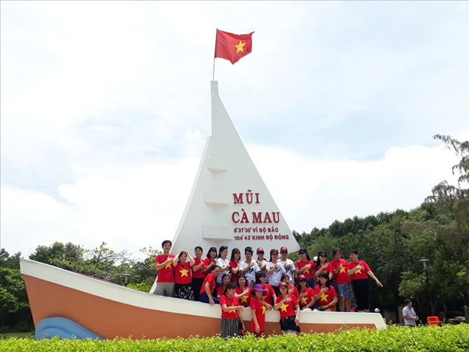 TOUR DU LICH HO CHI MINH MIEN TAY 5 NGAY 4 DEM