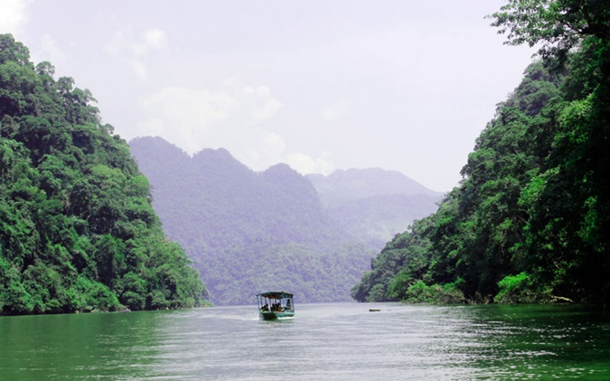 TOUR GHEP HO BA BE THAC BAN GIOC 2 NGAY 2 DEM