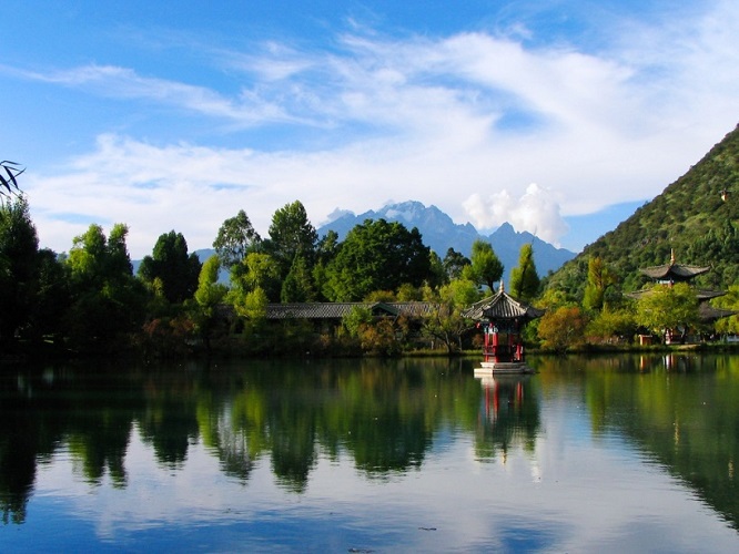 Hồ Núi Cốc Vẻ Đẹp Huyền Thoại Và Cổ Tích 