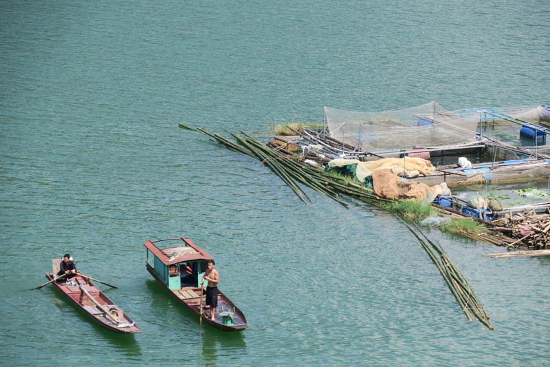 HỒ HÒA BÌNH ĐẸP THƠ MỘNG ĐẬM CHẤT THI CA