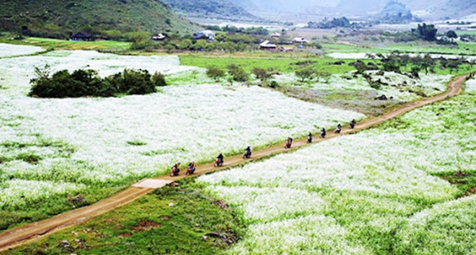HỒ TÀ PHÌNH TRÀNG AN THƠ MỘNG CỦA MỘC CHÂU