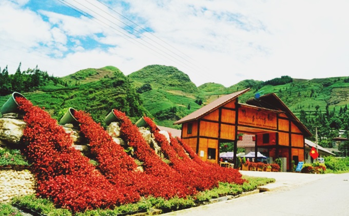 Tour du lịch vòng cung Tây Bắc 9 ngày 8 đêm