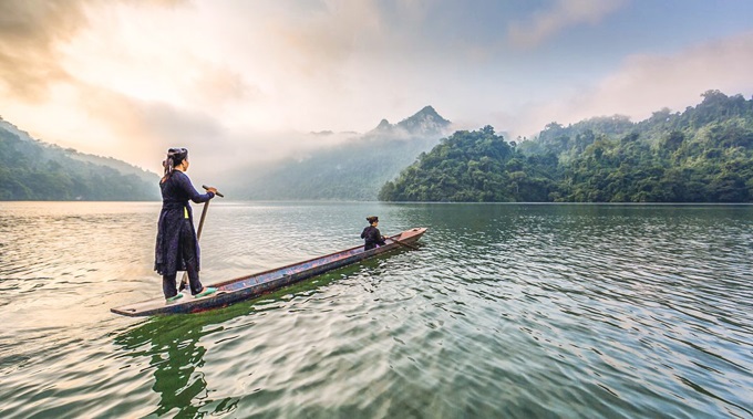 DU LICH HO BA BE BAC KAN 2 NGAY 1 DEM