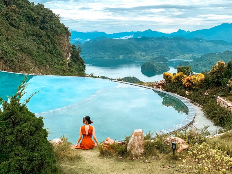 Tour Du lich Kim Boi - Hang Kia - Pa Co - Ba Khan 2 ngay 1 dem