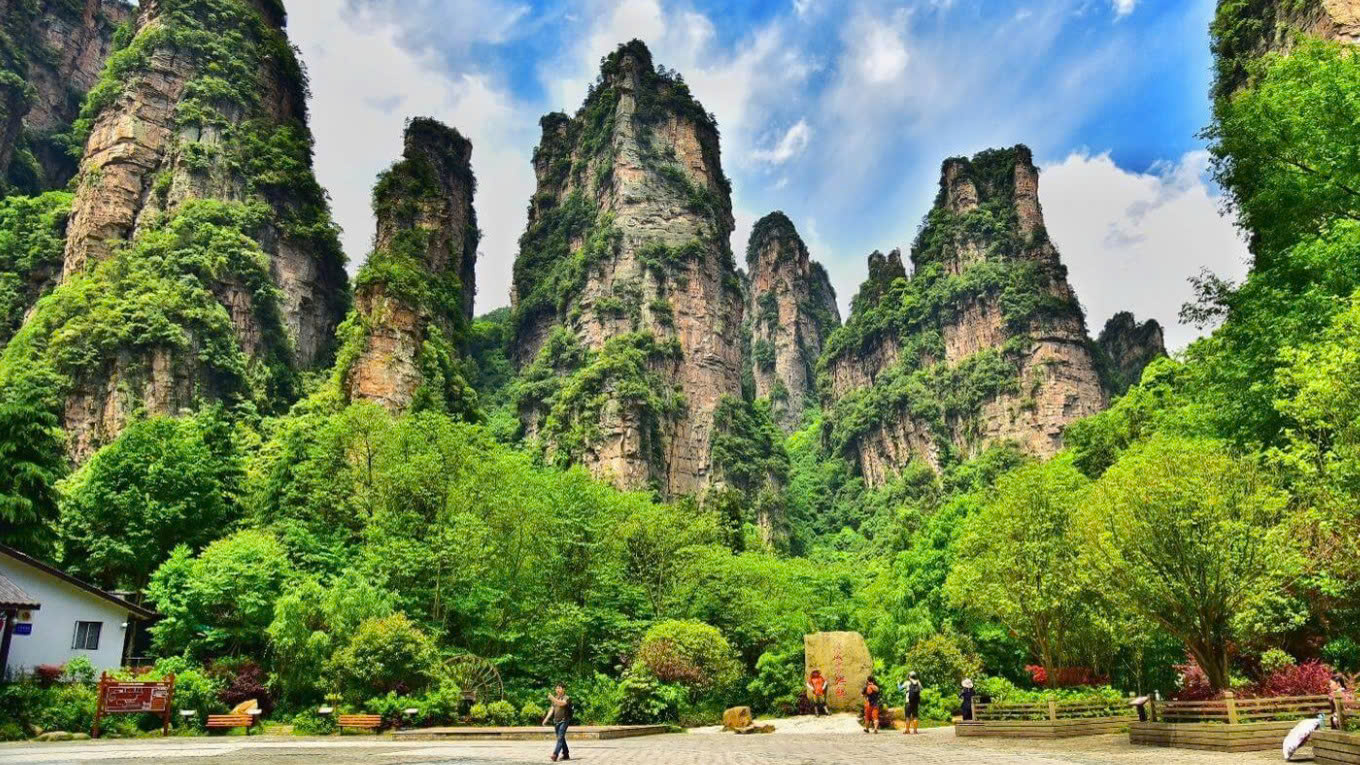 DU LỊCH NAM NINH -DU LỊCH LIỄU CHÂU - TRƯƠNG GIA GIỚI THIÊN MÔN SƠN - PHƯỢNG HOÀNG - PHÙ DUNG TRẤN 6 NGÀY 5 ĐÊM